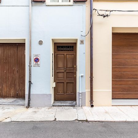 Ferienwohnung Ca 'Pico With Wifi-Few Steps From Center Mirandola Exterior foto