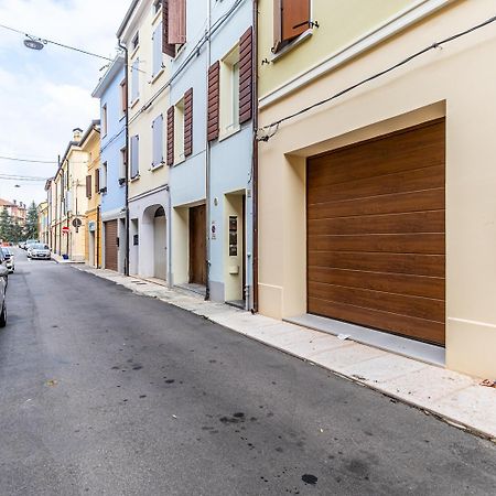Ferienwohnung Ca 'Pico With Wifi-Few Steps From Center Mirandola Exterior foto