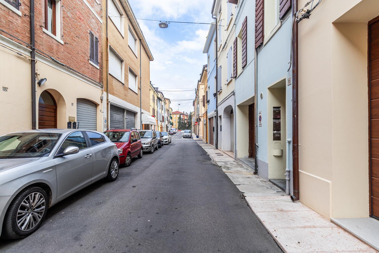 Ferienwohnung Ca 'Pico With Wifi-Few Steps From Center Mirandola Exterior foto